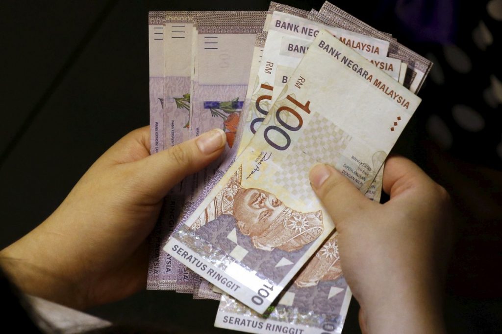 In Singapore, foreign currency worth record US$19.2 billion deposited in April, due to Covid-19, HK protests and trade war